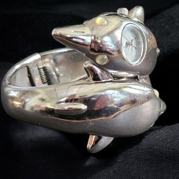 * Vintage AVON Shiny Silvertone Dolphin Wrap Cuff Ladies Quartz Watch - Picture 3 of 7